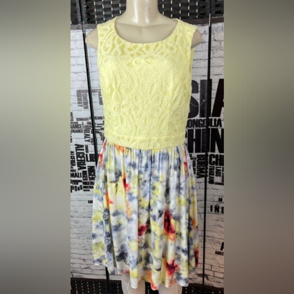 Luxology Yellow Lace Top with Multicolor Skirt Dress